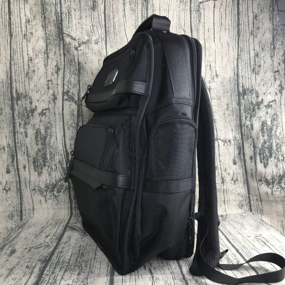 NWT TUMI Alpha 3 T-Pass Business Class Brief Pack - Picture 3 of 10